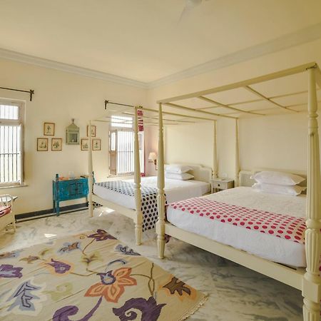 Bujera Fort Udaipur Extérieur photo