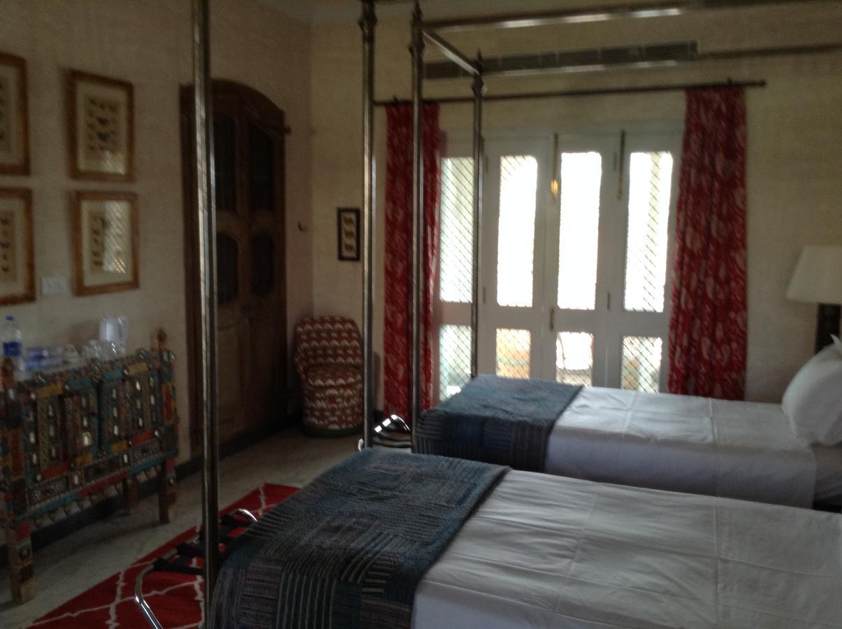Bujera Fort Udaipur Extérieur photo